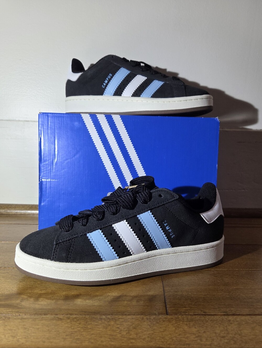 adidas Campus 00's J Black Cloud Blue Suede Sneakers Size 5.5